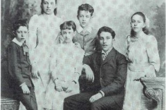 Familia Sara Seruya